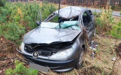 Samochód wypadek gmina Krośnice